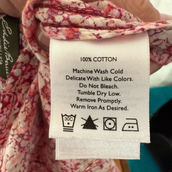 Eddie Bauer Women's Sz M Button Down Collared Floral Blouse 100% Cotton - Picture 5 of 5